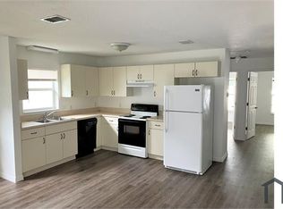 38621 Rose Ln, Zephyrhills, FL 33542