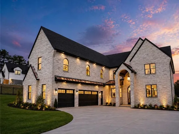 3213 Thompson Mill Rd, Buford, GA 30519