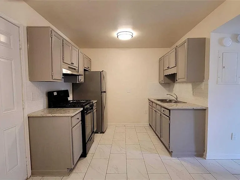 432 Atwood St SW — Photo 7