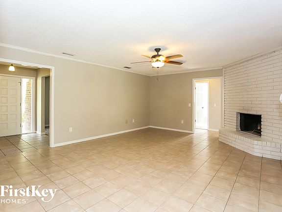 2nd image of 2560 Bottomridge Dr