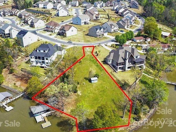 Lake Wylie Waterfront - Charlotte NC Real Estate - 5 Homes For Sale ...
