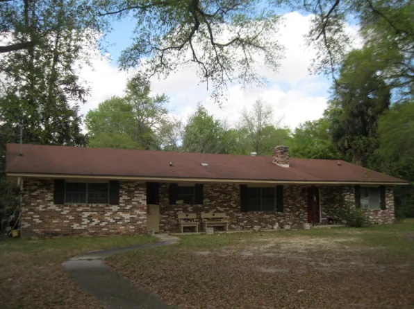 150 Cedar Ave, Reidsville, GA 30453