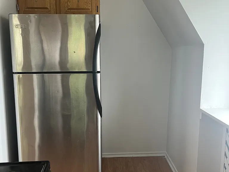 301 Wilbrod St — Photo 84