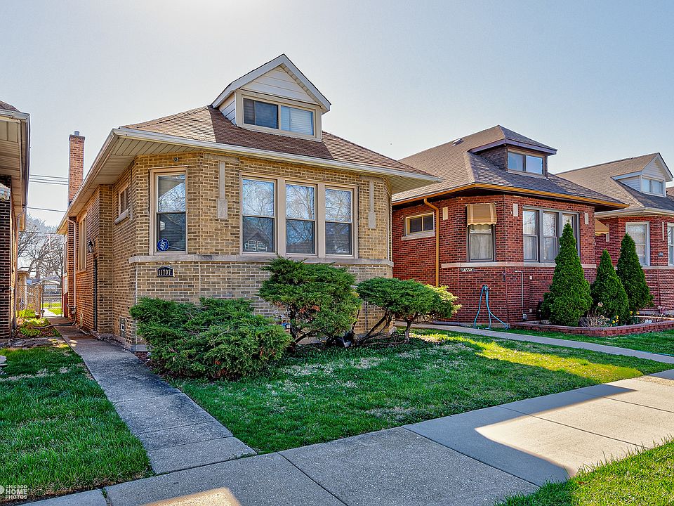 11707 S Hale Ave, Chicago, IL 60643 | MLS #11821979 | Zillow