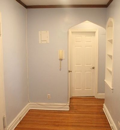 Foyer : Foyer showing small office nook on left and archway to living room