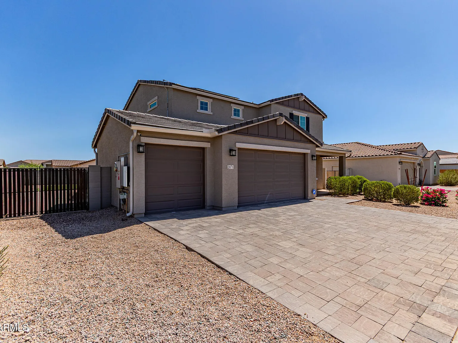 4 bed, 3.0 bath, 2475 sqft, $2,200 — Photo 3