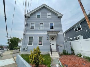 754 Valley St #1, Providence, RI 02908