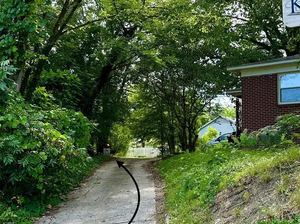 704 Gem St #17, Kannapolis, NC 28083