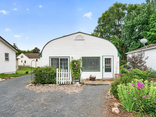 215 Franklin Ave E, Delano, MN 55328