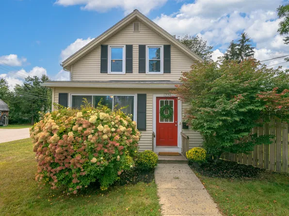 1226 Broadway, South Portland, ME 04106