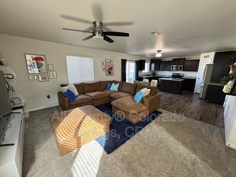 Building Photo - 8145 Phyllite Dr