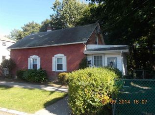 1004 4th St, Rensselaer, NY 12144