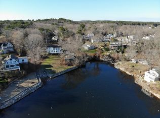413 Shore Rd, Ogunquit, ME 03907
