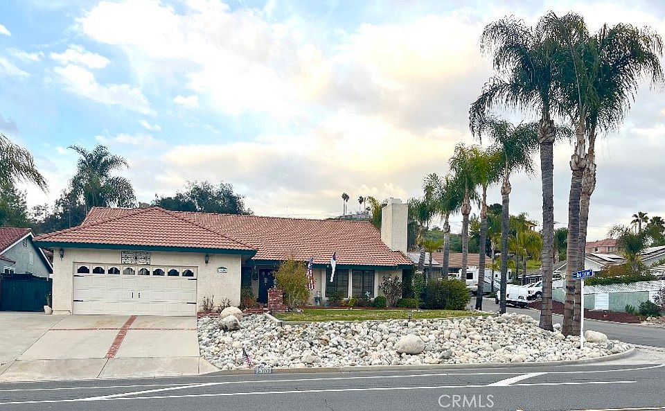 23200 Canyon Lake Dr N, Canyon Lake, CA 92587 Zillow