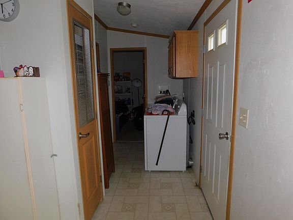 4th image of 202-202 Long Hwy #A