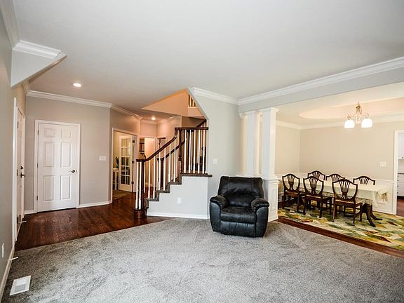 4th image of 3880 Woodhaven Ln