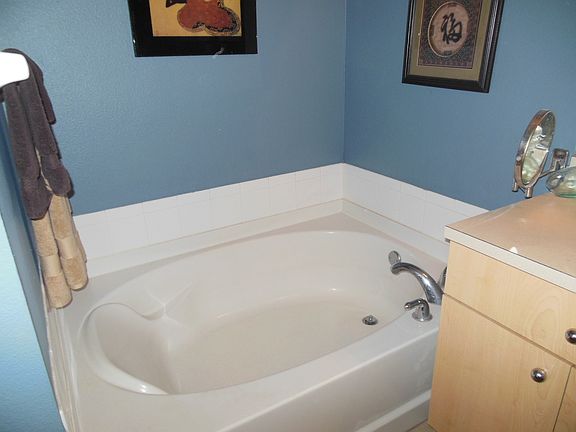 4th image of 11438 Captiva Kay Dr