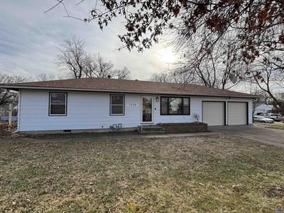 1519 W 5th Ave, Emporia, KS, 66801