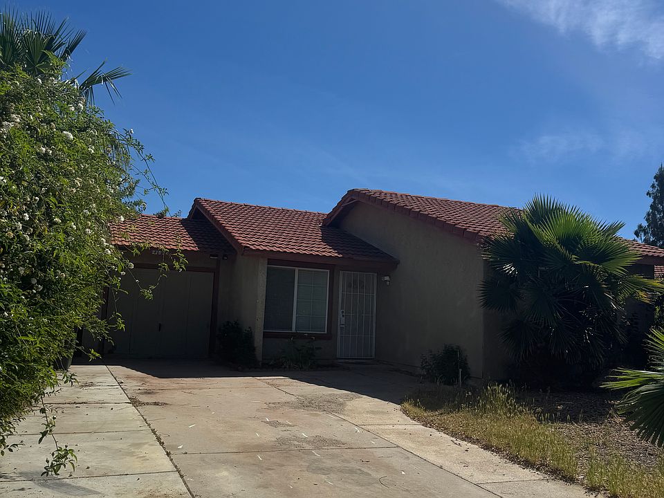 1st image of 27574 Genevieve Dr