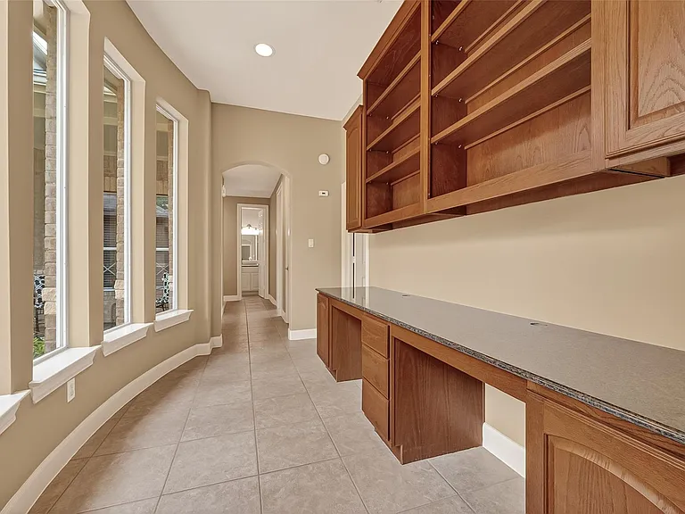 5934 Solar Point Ln — Photo 40