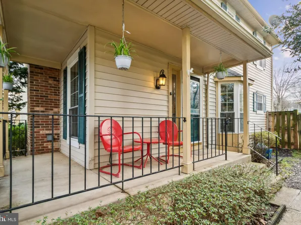 13665 Barren Springs Ct, Centreville, VA 20121