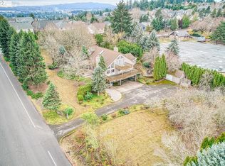 14615 SW Hazeltree Ter, Tigard, OR 97224