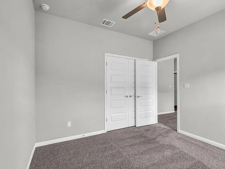 386 El Capitan Loop — Photo 28