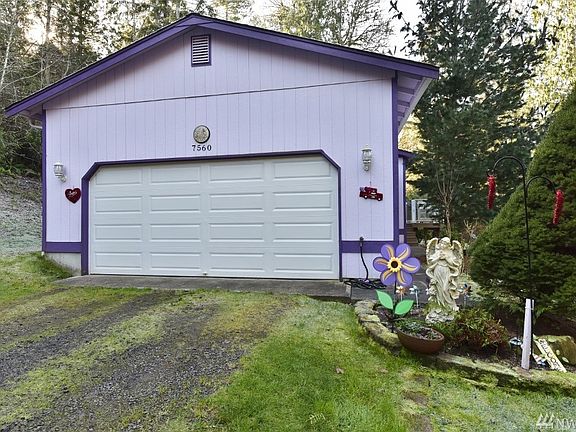 Spacious Garage