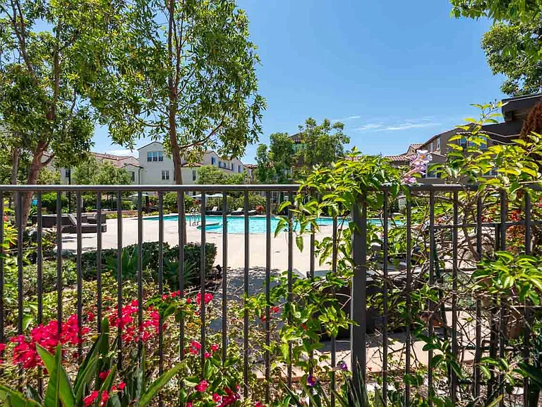 16487 Veridian Cir — Photo 21