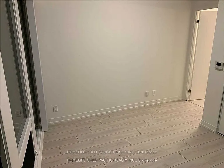 60 Shuter St #318 — Photo 20