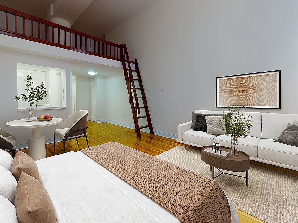 1st image of 1 Astor Pl APT 2E