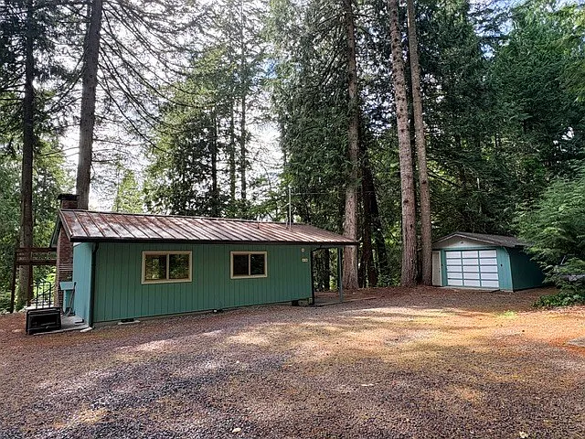 2 bed, 1.0 bath, 828 sqft, $2,350 — Photo 3