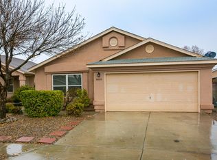 9009 Twin Harbor Ave NW, Albuquerque, NM 87121