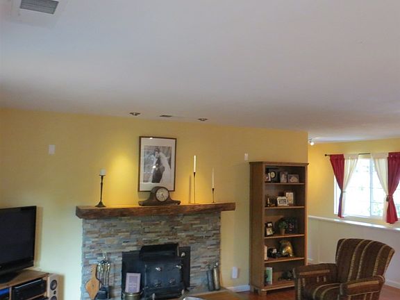 5th image of 13814 Shadow Glenn Ct