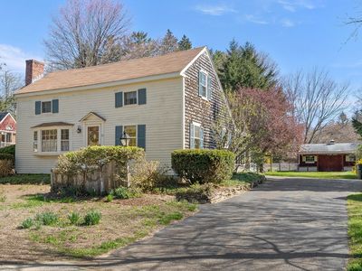 21-021 Prospect St, West Newbury, MA, 01985
