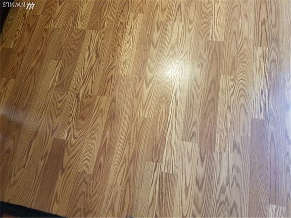 FLOORS