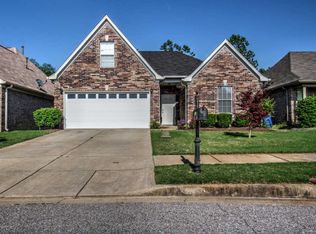 7094 Crape Myrtle Dr, Olive Branch, MS 38654
