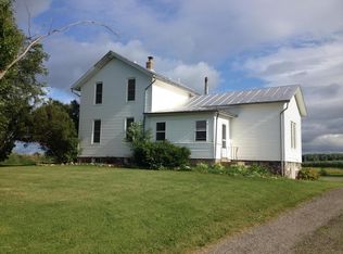 367 W Peck Lake Rd, Ionia, MI 48846