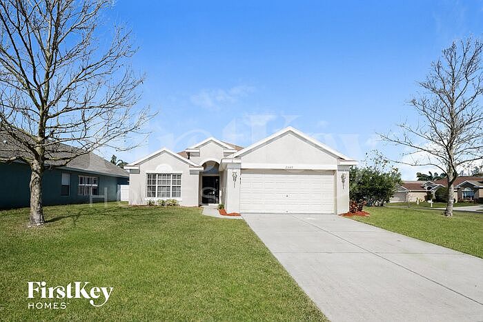 1st image of 2549 Arrow Pointe Dr