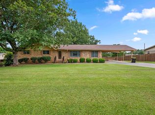 1002 Kingston Dr, Sylacauga, AL 35151