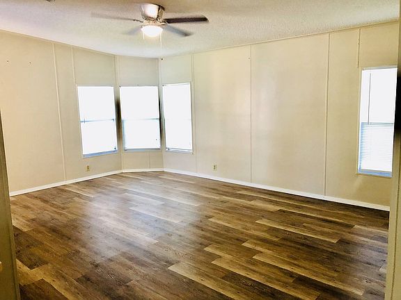 3rd image of 1730 Western Redwood Ave #156