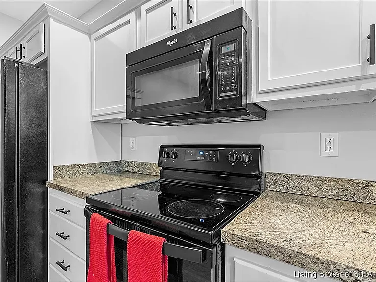 1744 Ekin Ave — Photo 12