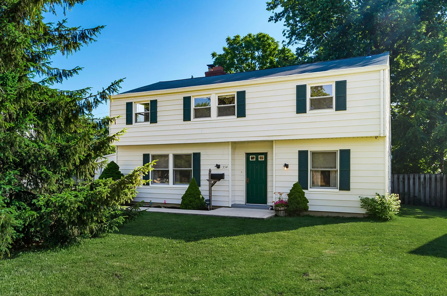 354 Darbyhurst Rd photo 1
