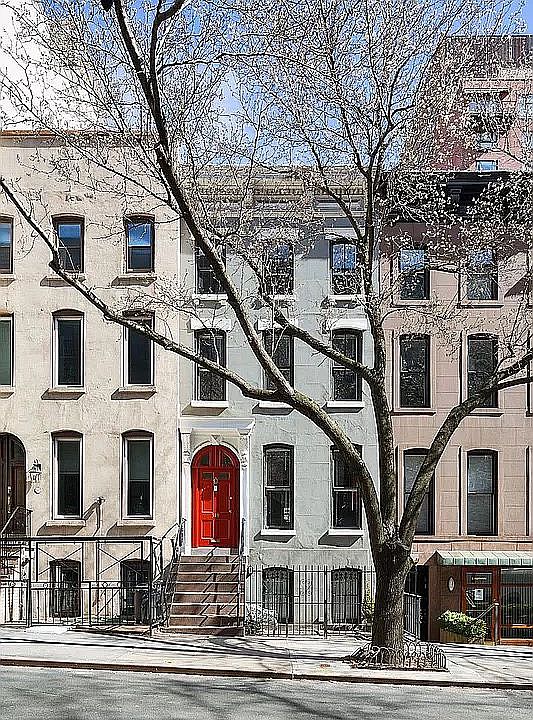 1st image of 349 E 62nd St #2