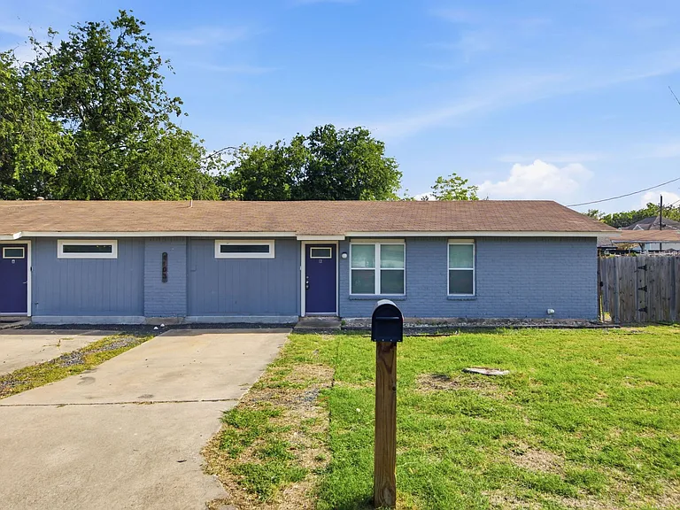 1103 Booker Ave #B — Photo 16