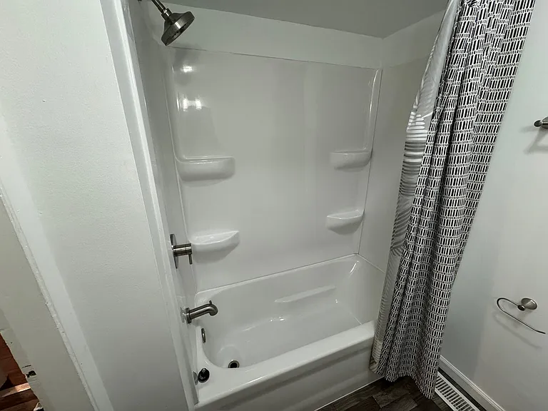 842 Mohawk St #B — Photo 5