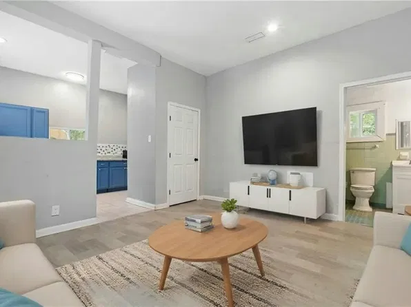 1363 Saint Stephens Rd, Mobile, AL 36603