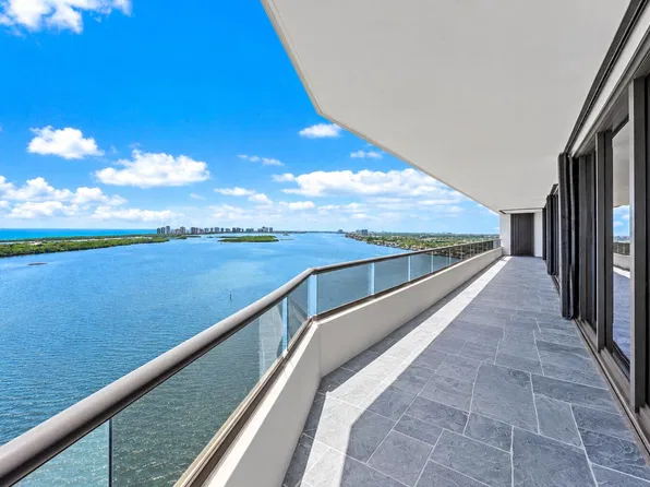 100 LAKESHORE Drive #2151, North Palm Beach, FL 33408