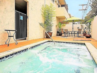 1712 Colby Ave, Los Angeles, CA, 90025