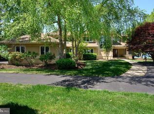 2832 Cox Neck Rd, Chester, MD 21619